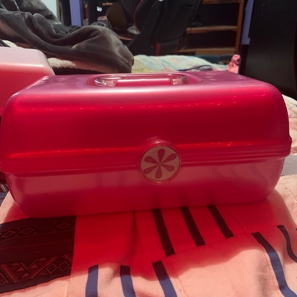 Caboodle - Picture 2 of 2